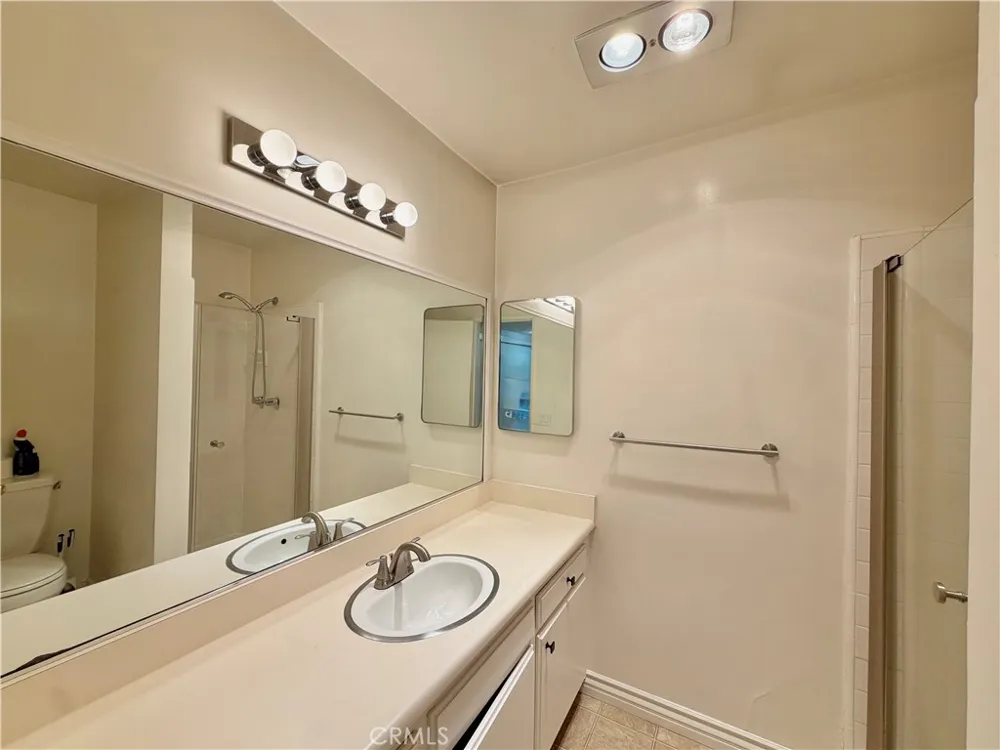 14141 Dickens #311 Sherman Oaks, CA 91423