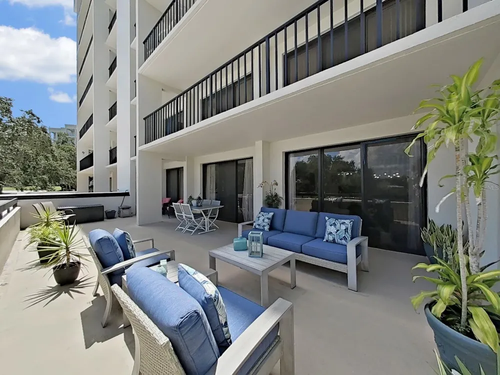 150 BELLEVIEW BOULEVARD #106 Belleair, FL 33756