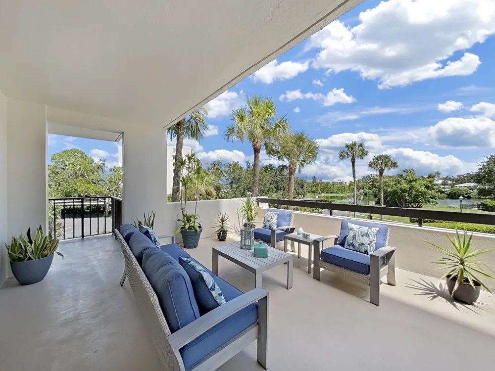 150 BELLEVIEW BOULEVARD #106 Belleair, FL 33756