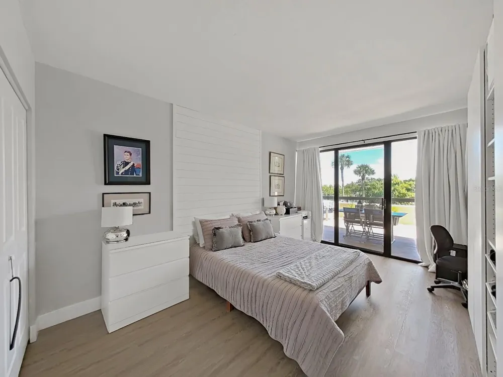 150 BELLEVIEW BOULEVARD #106 Belleair, FL 33756