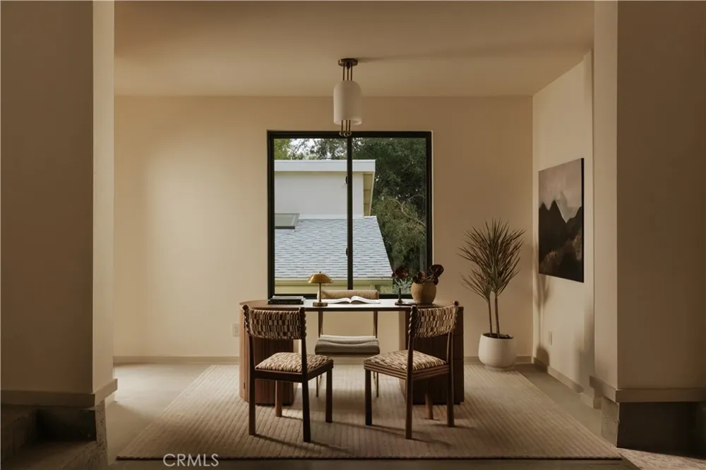 12162 Laurel Terrace Drive Studio City, CA 91604