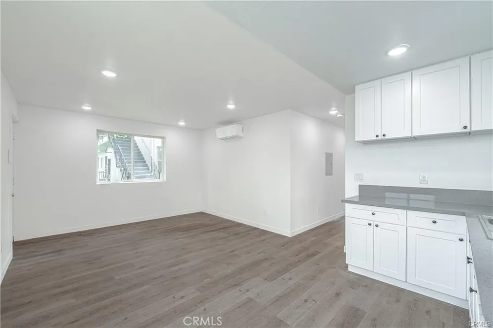 250 E 79th #1/2 Los Angeles, CA 90003