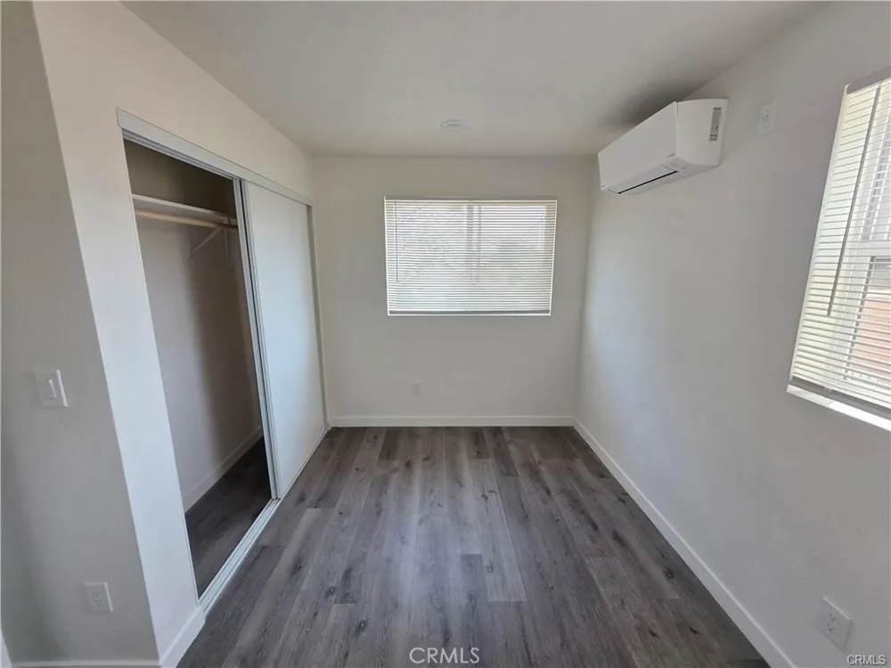 250 E 79th #1/2 Los Angeles, CA 90003
