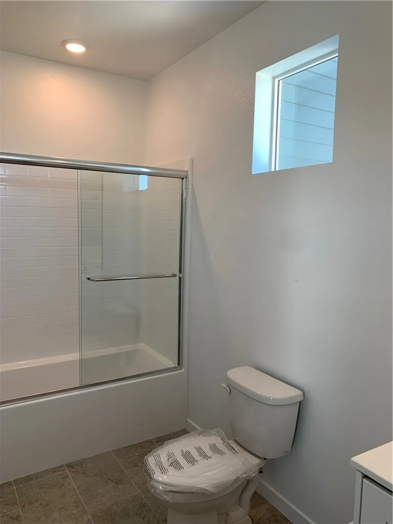 9425 N. Sepulveda Blvd. #6 North Hills, CA 91343