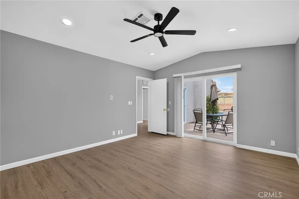 76726 California Palm Desert, CA 92211