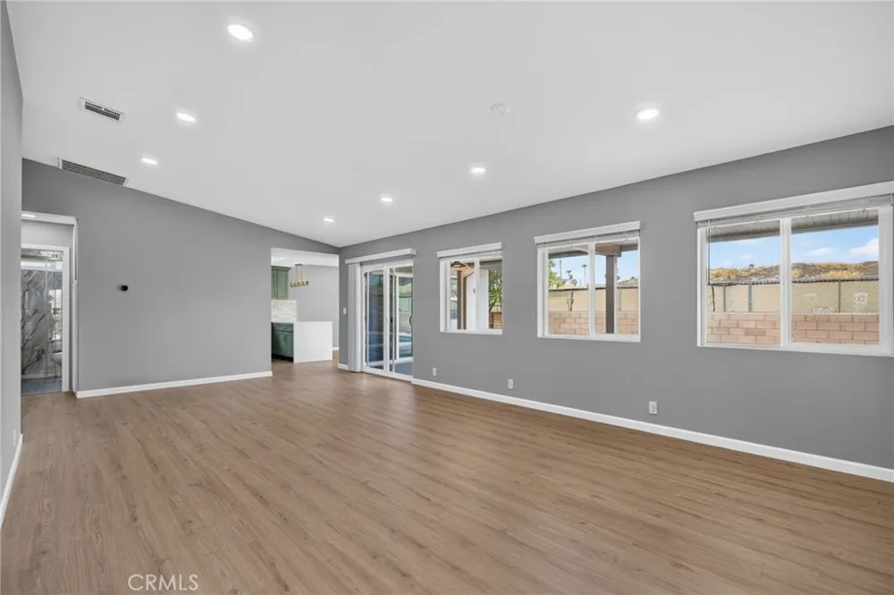 76726 California Palm Desert, CA 92211
