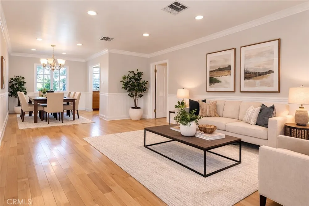 8855 Tyrone Avenue Panorama City, CA 91402