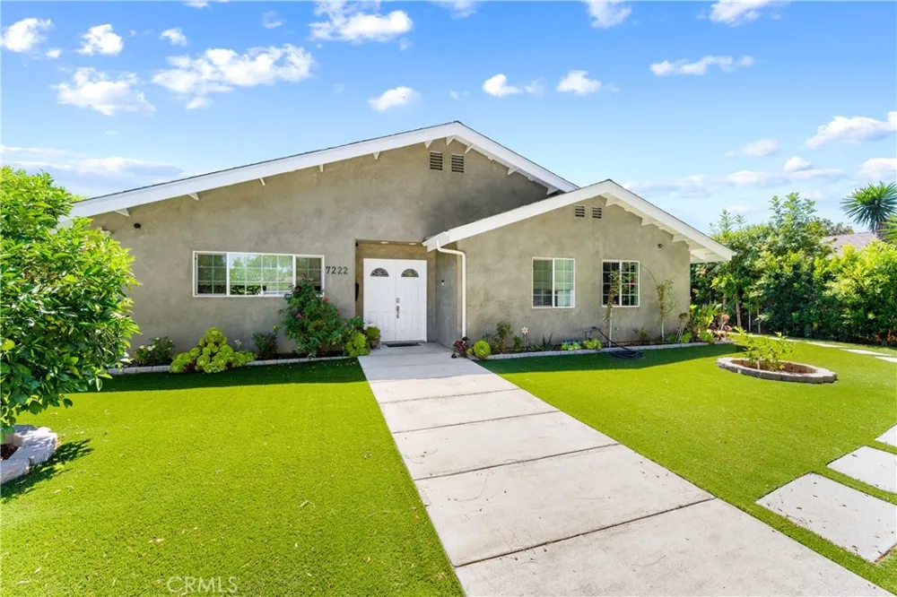 7222 Fallbrook Avenue West Hills, CA 91307