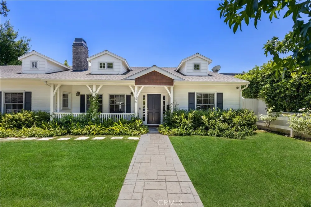 11156 Valley Spring Lane Studio City, CA 91602