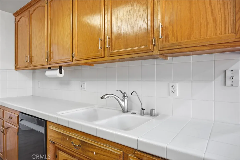 5009 Shaman Court Bakersfield, CA 93312