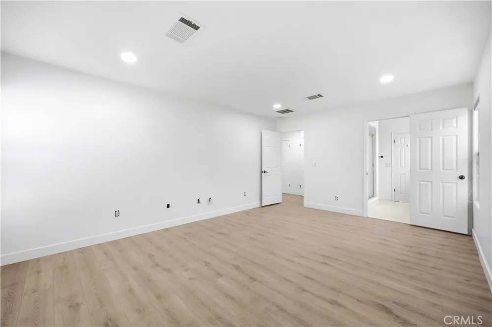 5009 Shaman Court Bakersfield, CA 93312