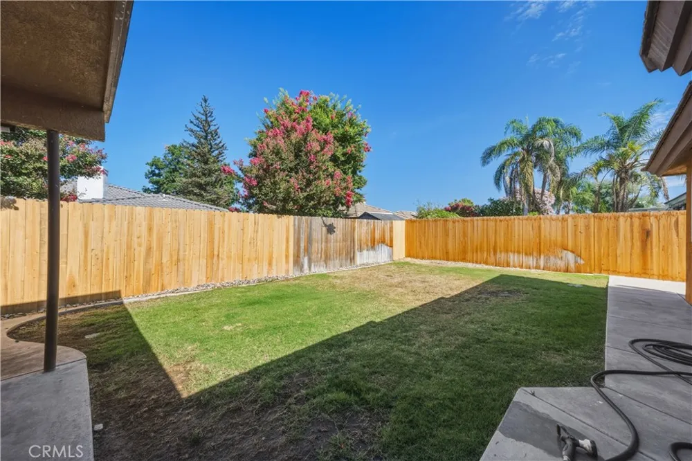 5009 Shaman Court Bakersfield, CA 93312