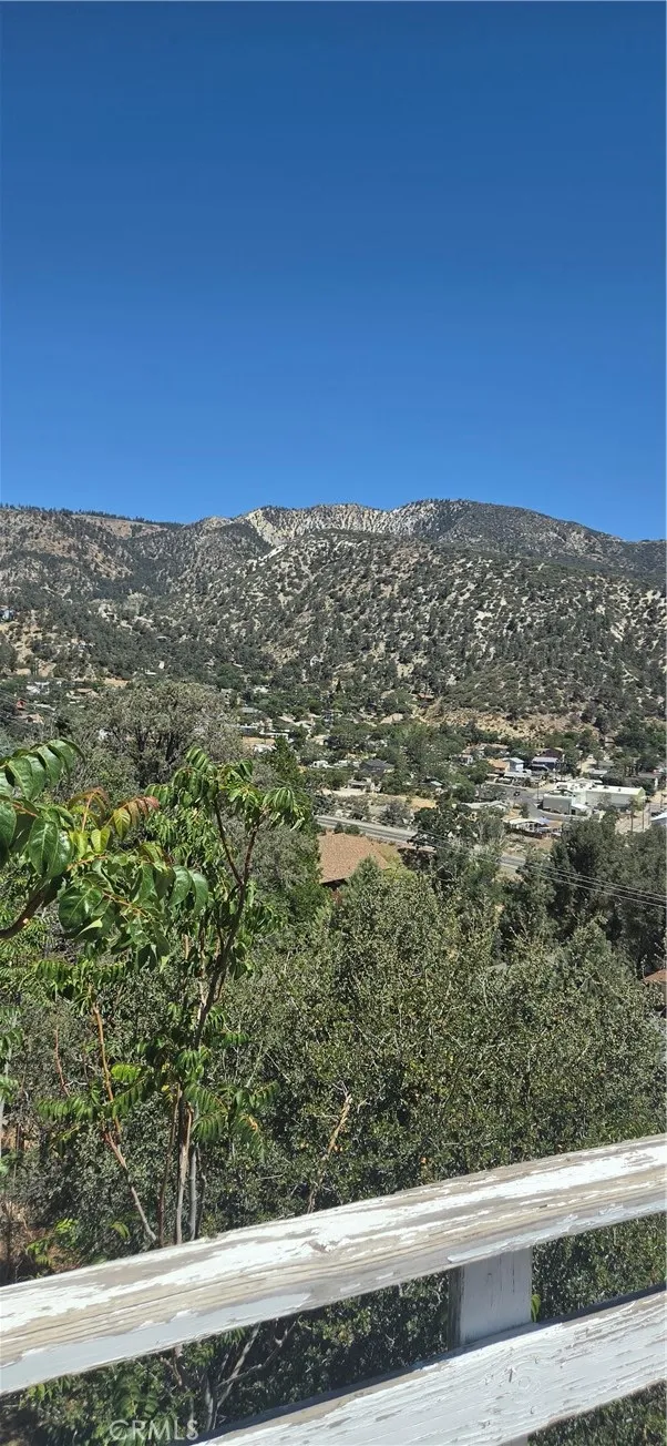 3649 Nebraska Frazier Park, CA 93225