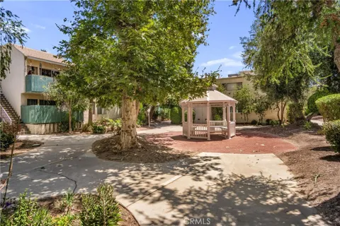 5700 Etiwanda Avenue #288