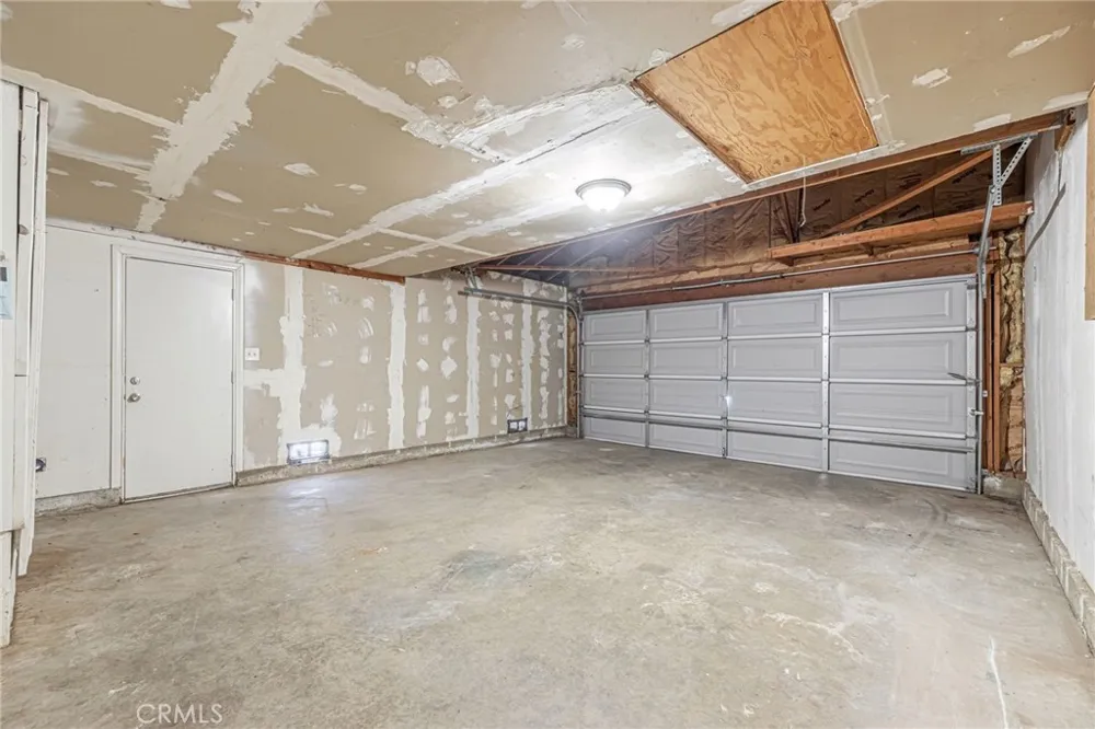 601 Curve Lancaster, CA 93535