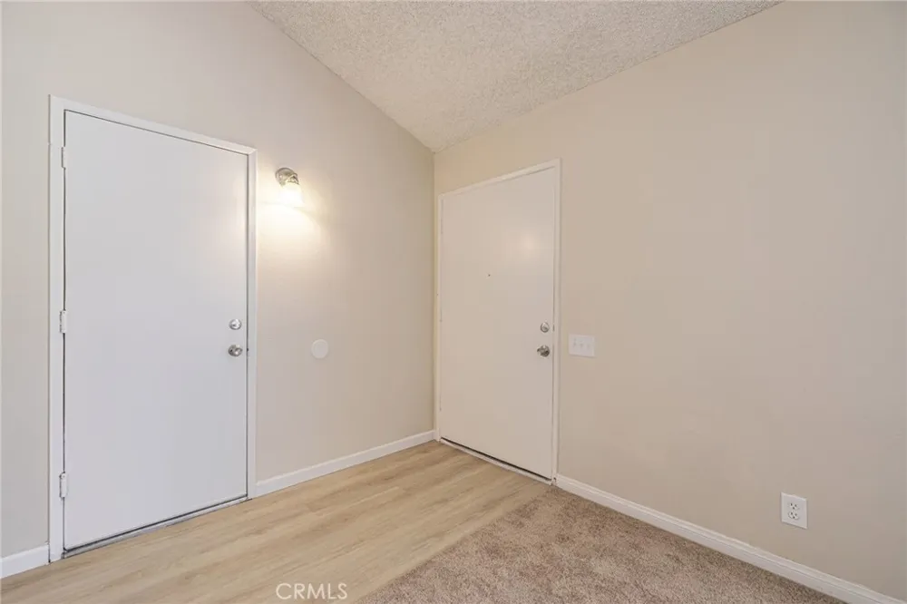 601 Curve Lancaster, CA 93535