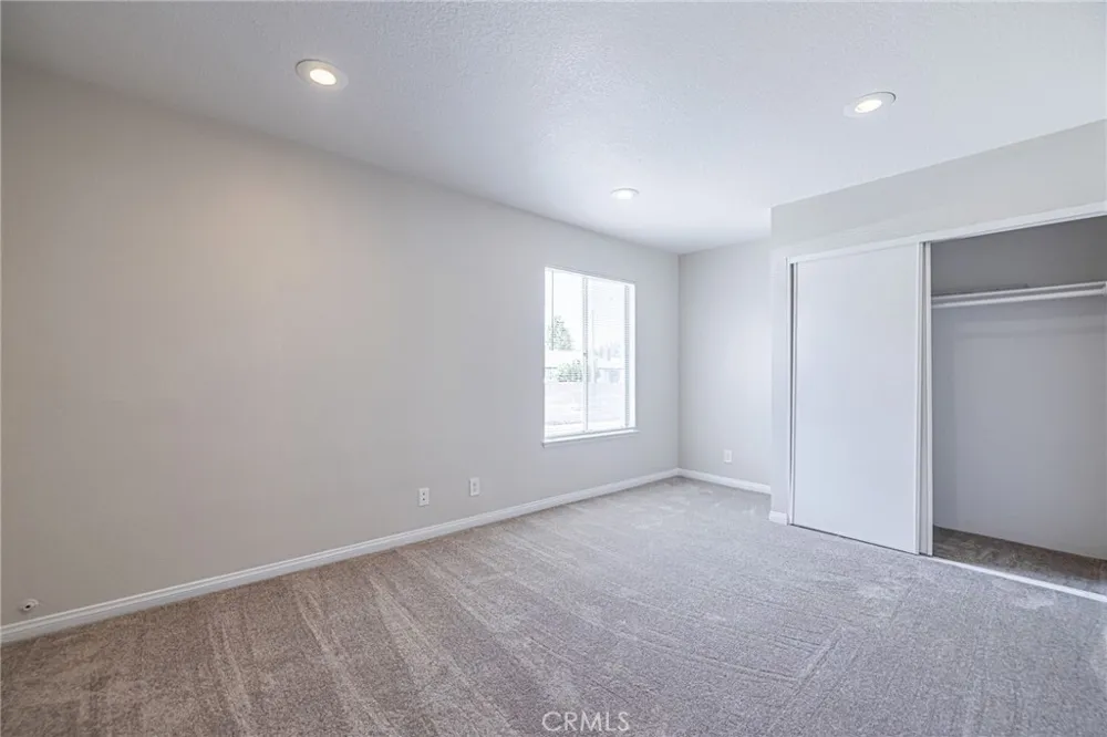 601 Curve Lancaster, CA 93535