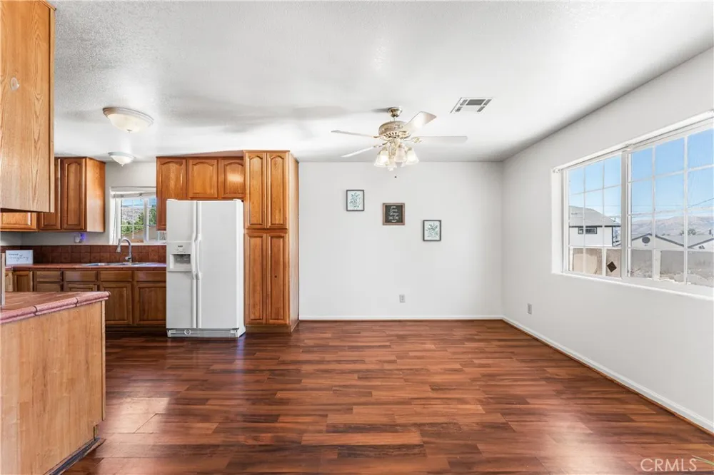 21208 Madre Tehachapi, CA 93561