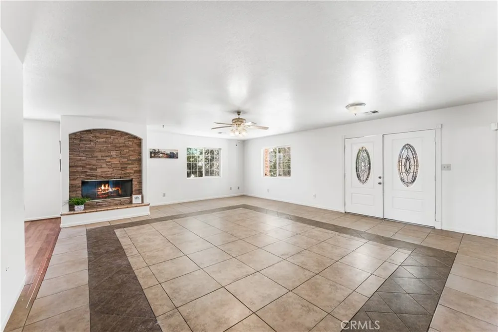 21208 Madre Tehachapi, CA 93561