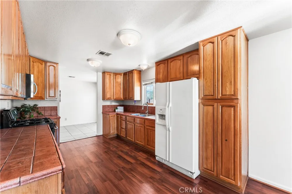 21208 Madre Tehachapi, CA 93561