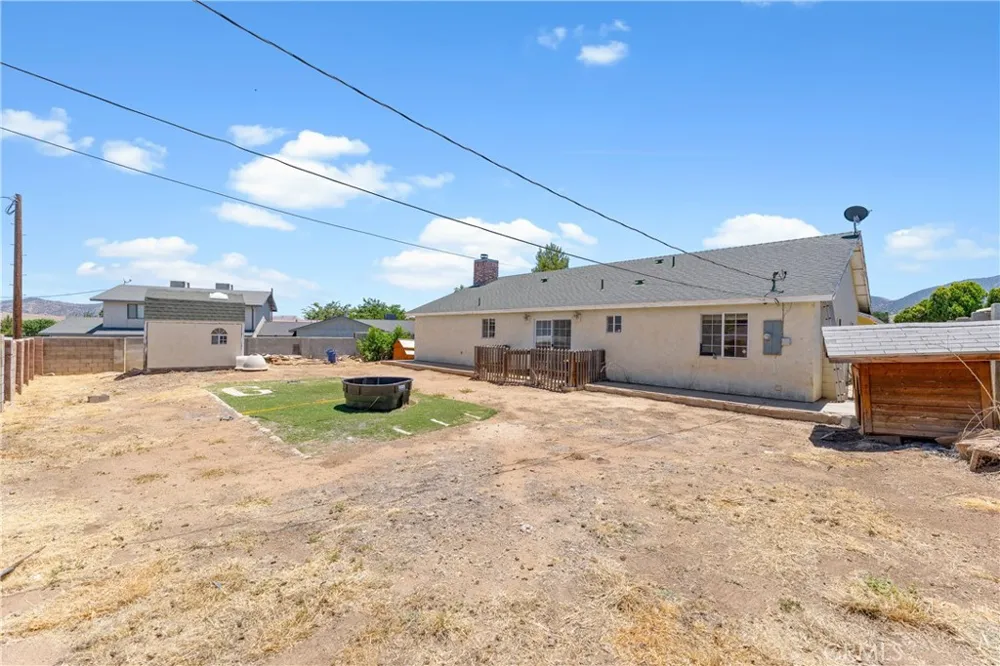 21208 Madre Tehachapi, CA 93561