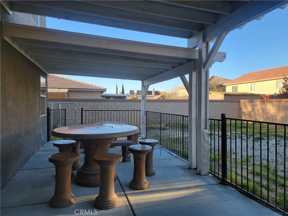 43650 Castle Circle Lancaster, CA 93535