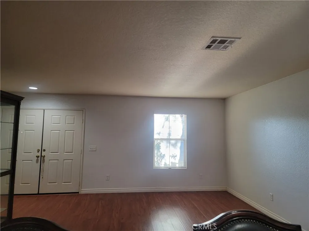 43650 Castle Circle Lancaster, CA 93535