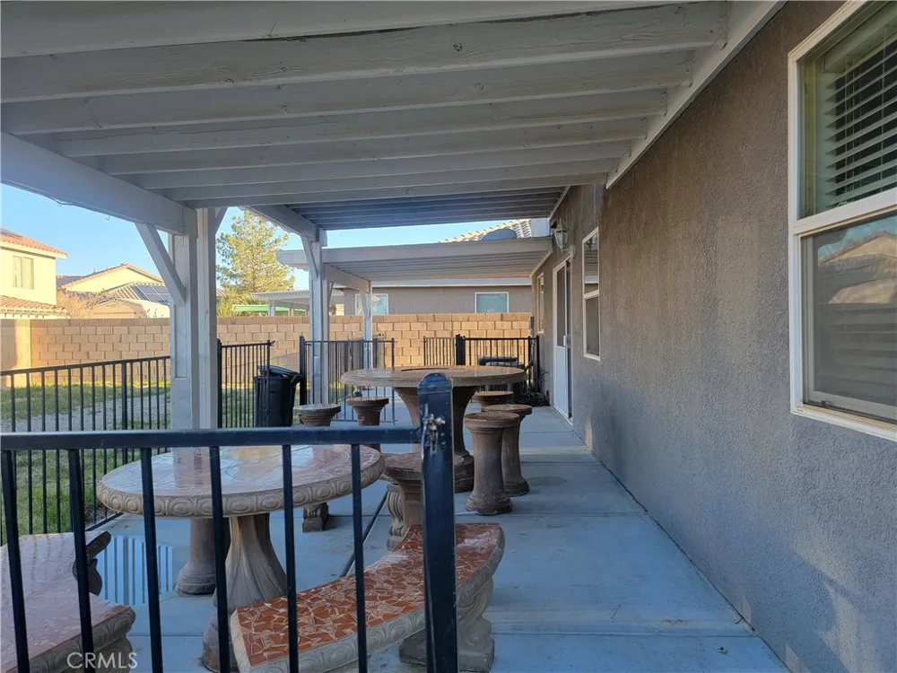 43650 Castle Circle Lancaster, CA 93535