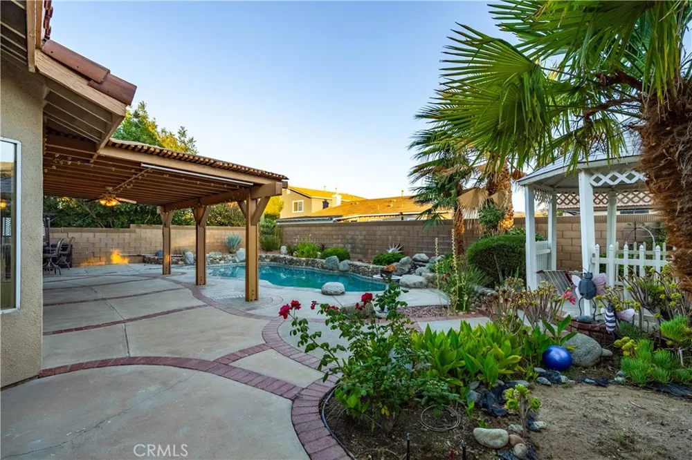 2618 Paxton Palmdale, CA 93551