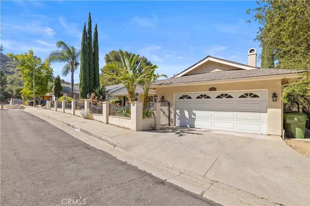 9408 True Knoll Drive Tujunga, CA 91042