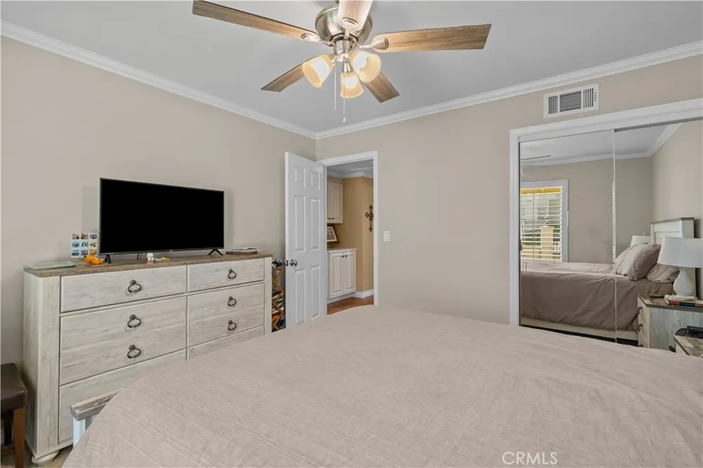 9408 True Knoll Drive Tujunga, CA 91042