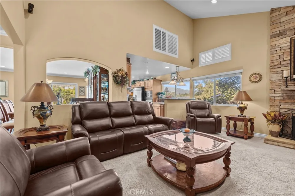 9408 True Knoll Drive Tujunga, CA 91042