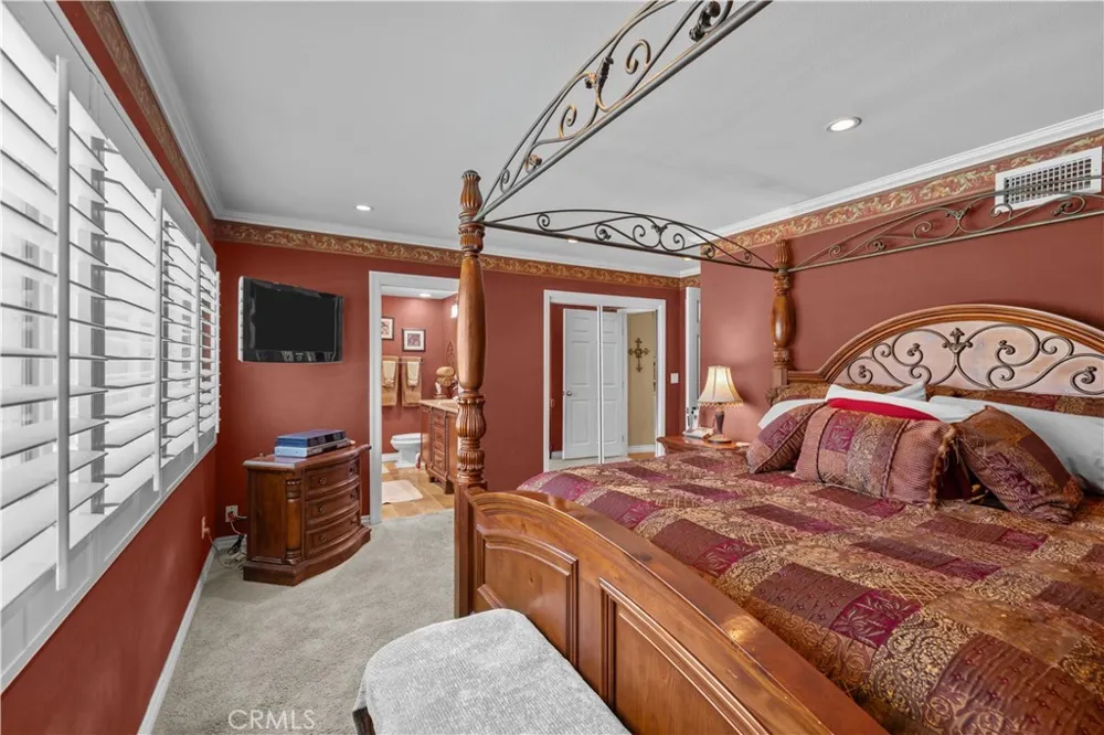 9408 True Knoll Drive Tujunga, CA 91042