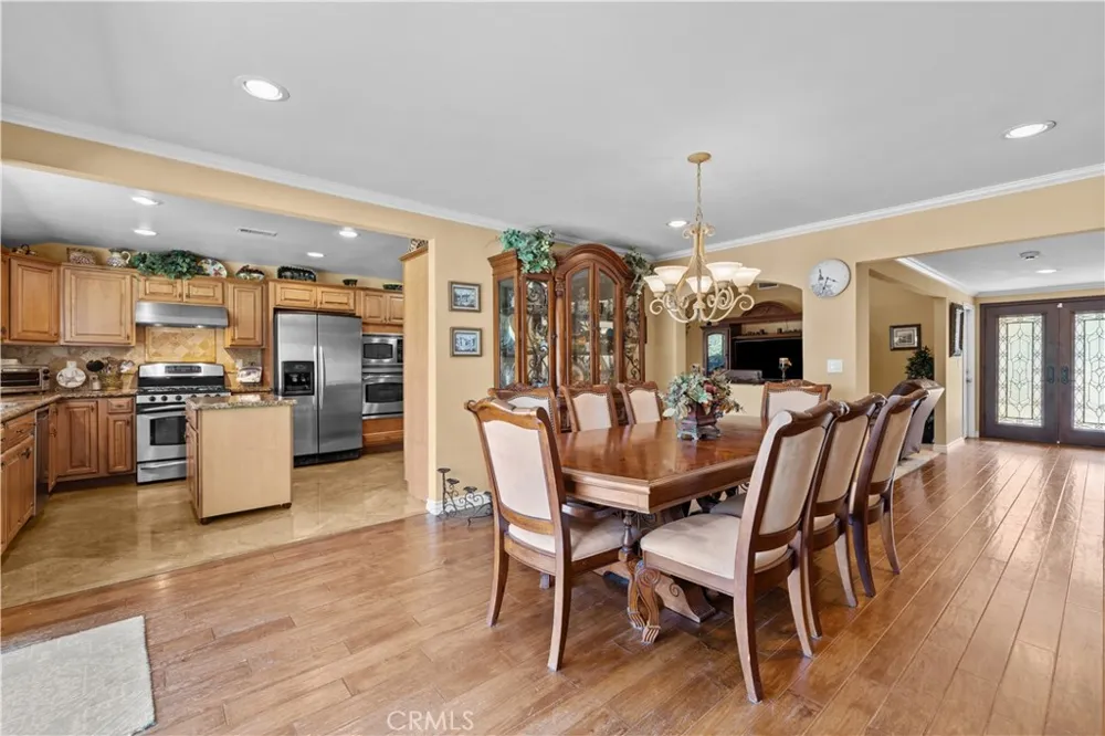 9408 True Knoll Drive Tujunga, CA 91042