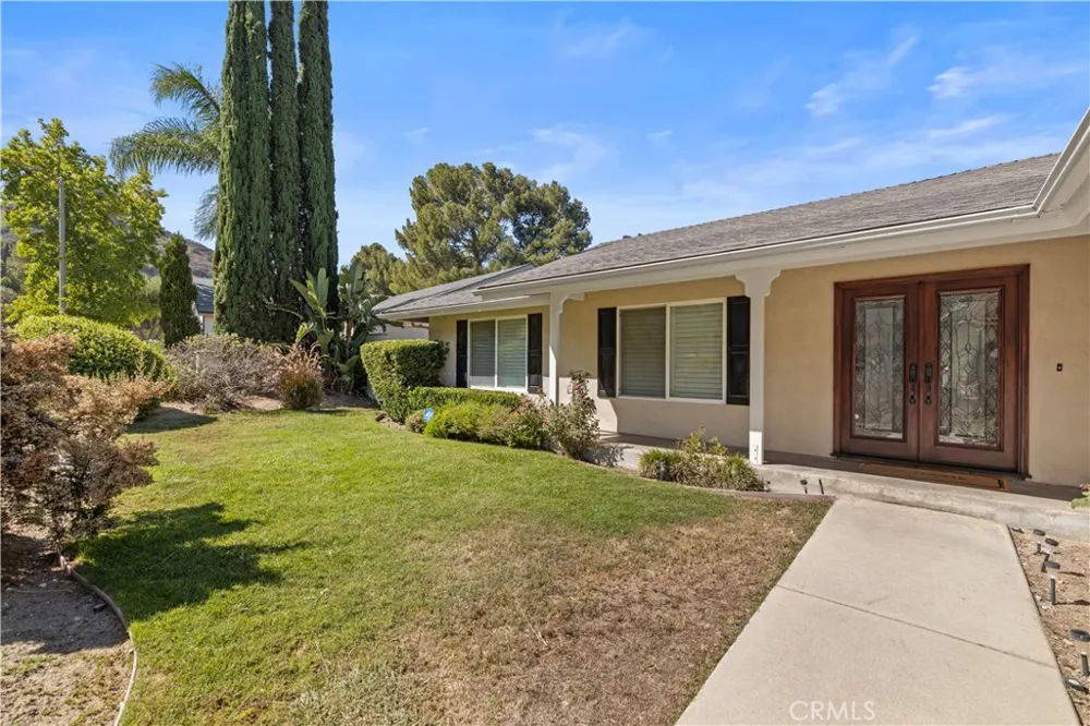9408 True Knoll Drive Tujunga, CA 91042