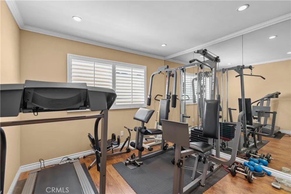 9408 True Knoll Drive Tujunga, CA 91042