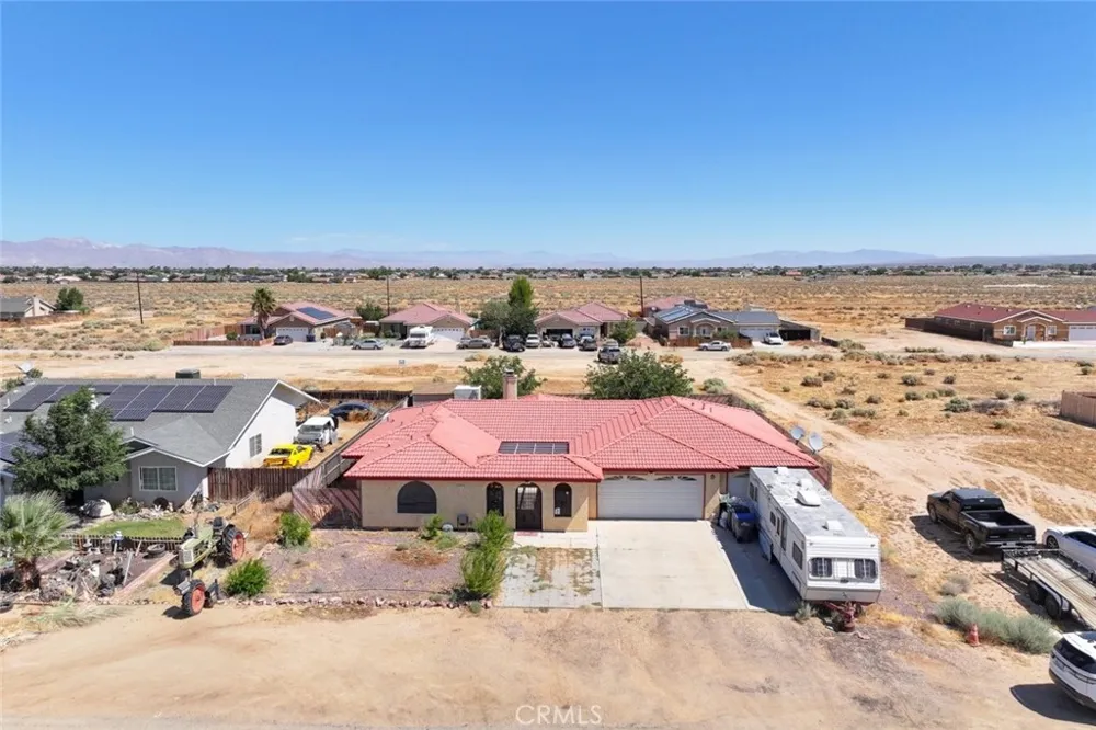 9121 Grove Avenue California City, CA 93505