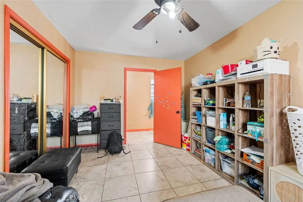 9121 Grove Avenue California City, CA 93505