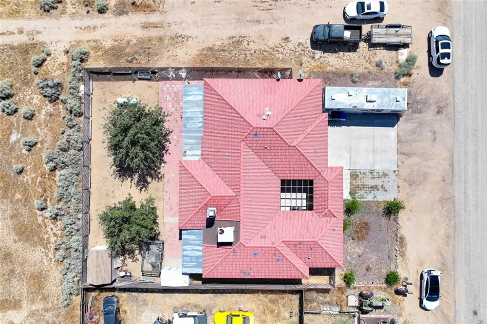 9121 Grove Avenue California City, CA 93505