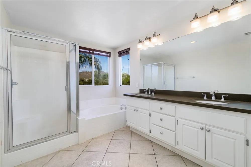 27297 Honey Scented Moreno Valley, CA 92555