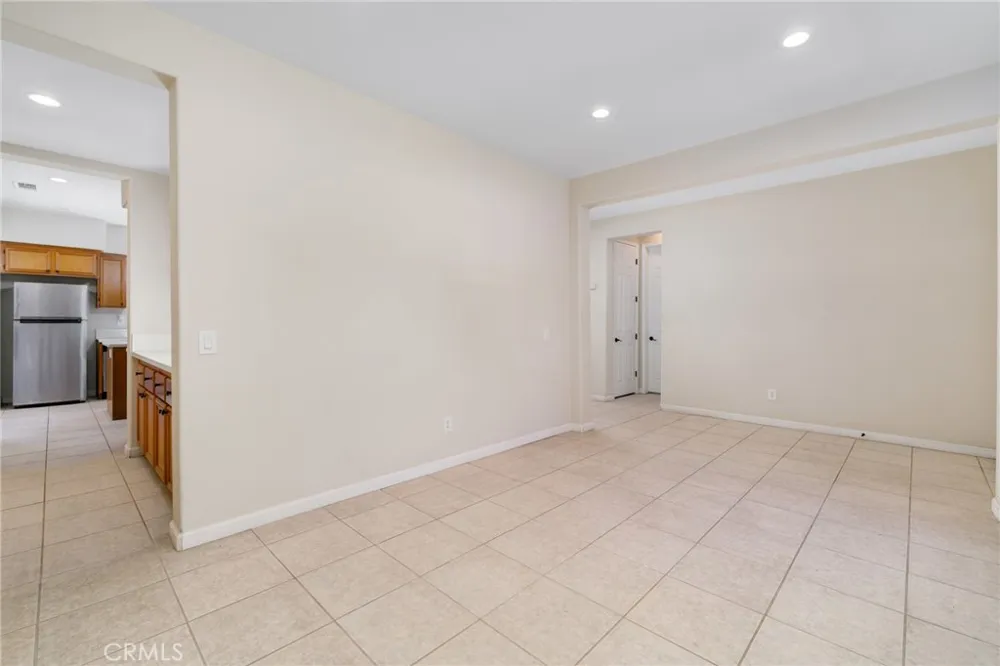 27297 Honey Scented Moreno Valley, CA 92555