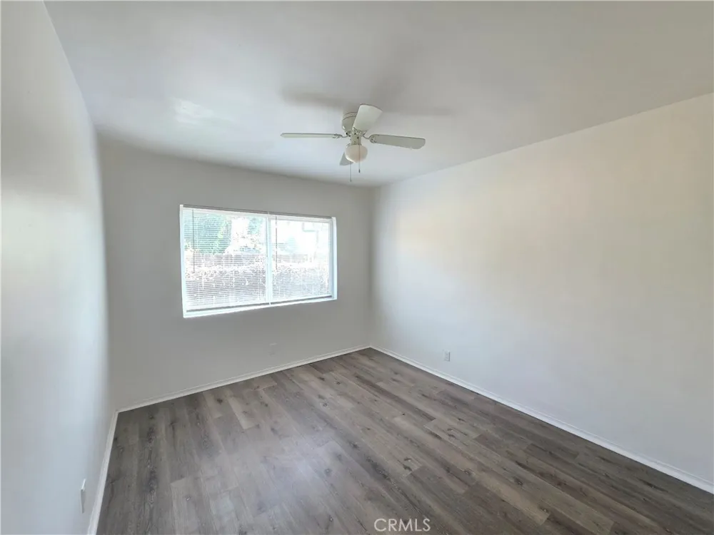 252 E 79th Los Angeles, CA 90003