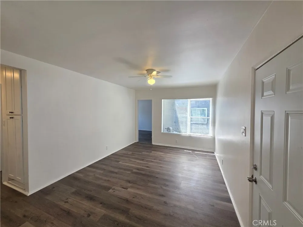 252 E 79th Los Angeles, CA 90003
