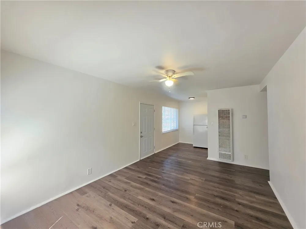 252 E 79th Los Angeles, CA 90003