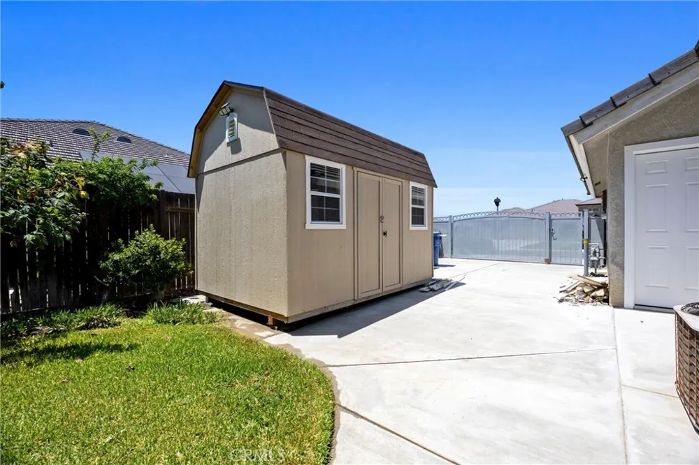 14005 Austin Creek Avenue Bakersfield, CA 93314