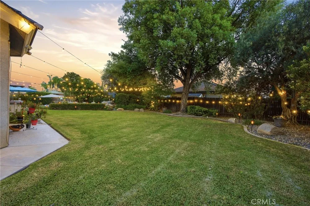 14005 Austin Creek Avenue Bakersfield, CA 93314