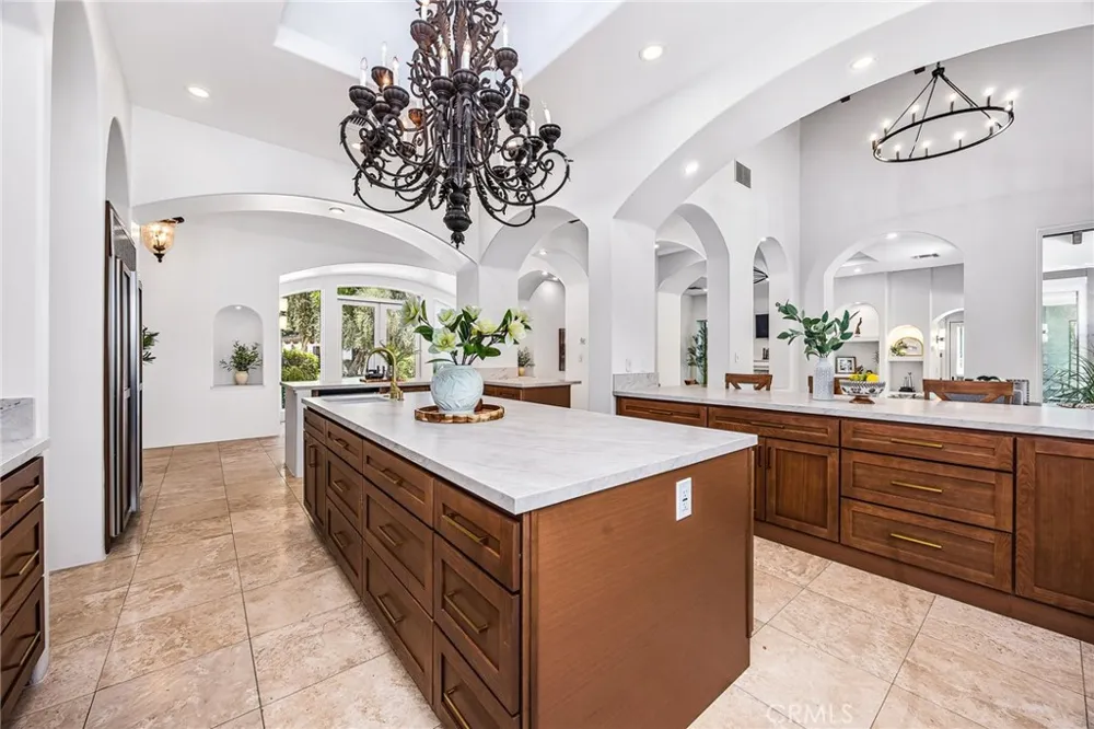 41511 Bob Hope Drive Rancho Mirage, CA 92270