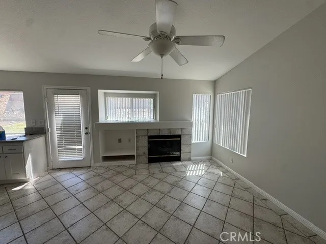 805 Alpine Court Lake Elsinore, CA 92530