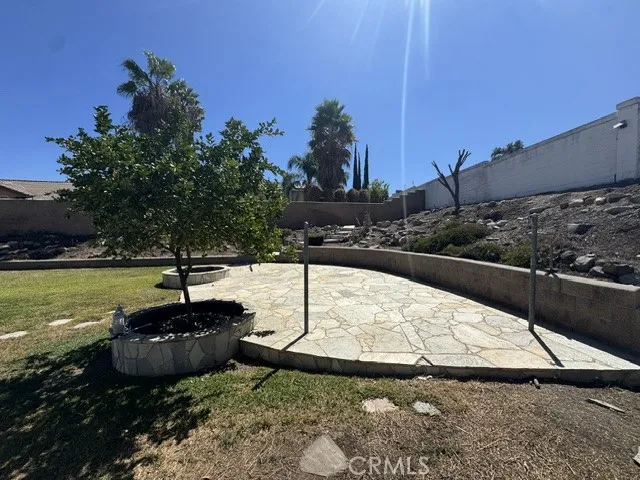 805 Alpine Court Lake Elsinore, CA 92530