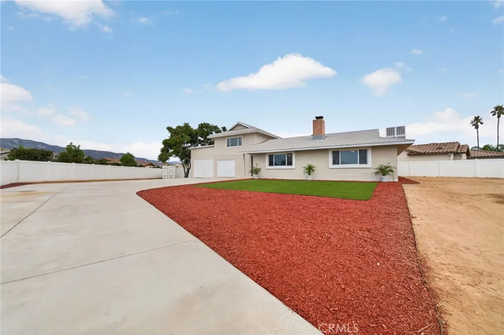 34915 Orange Wildomar, CA 92595